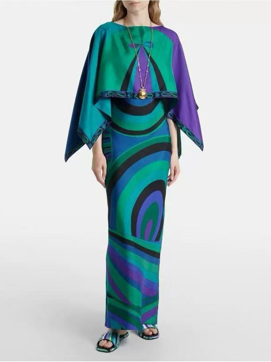 VGH Light Blue Abstract Print  - Woman Formal Wear 评论和价格