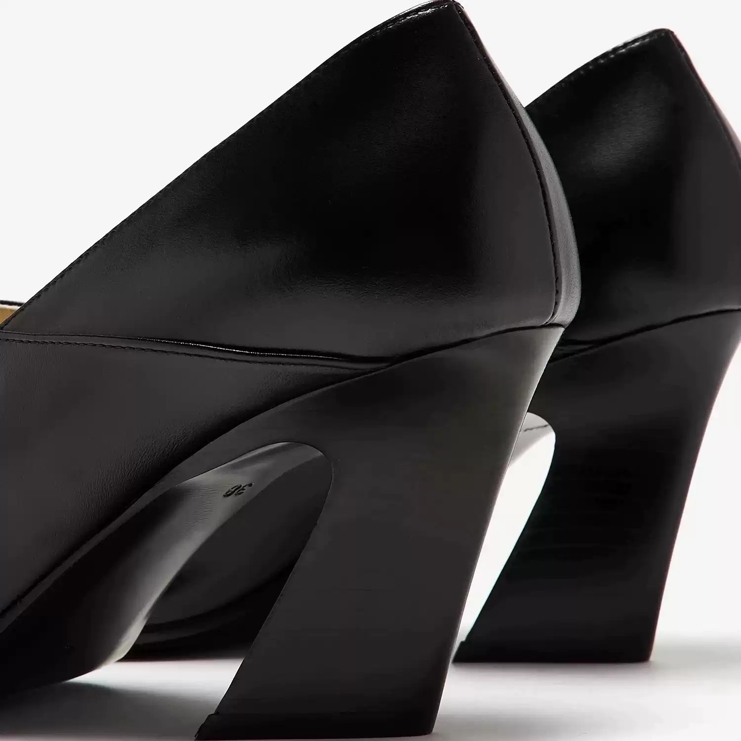 Women's Black Leather Square T - Formal Wear Women'S Loafers 评论和价格